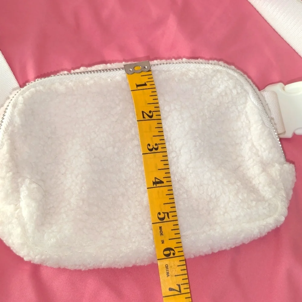 Unbranded this white